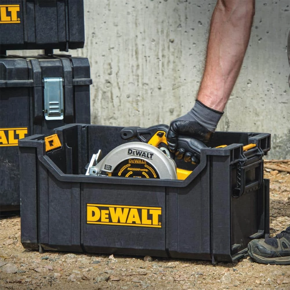 DEWALT TOUGHSYSTEM 22 in. Tote Tool Box 6 DEWALT TOUGHSYSTEM 22 in. Tote Tool Box - Image 6