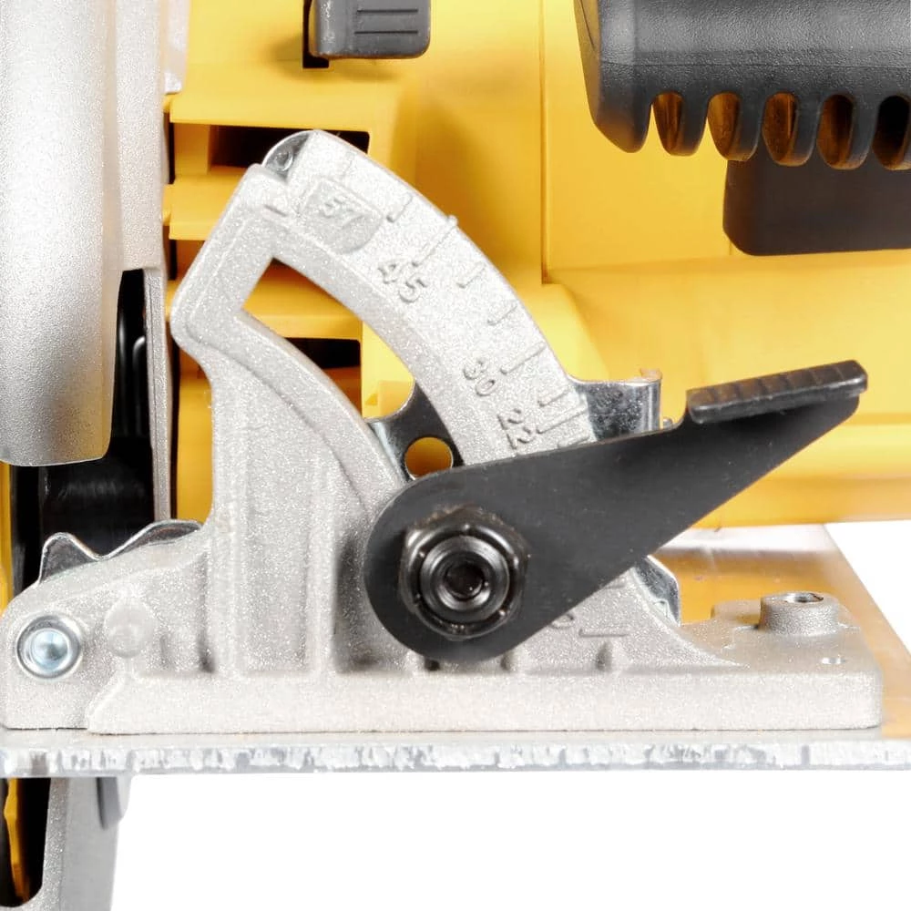 DEWALT 15 Amp 7-1/4 in. Lightweight Circular Saw with Electric Brake 3 DEWALT 15 Amp 7-1/4 in. Lightweight Circular Saw with Electric Brake - Image 3