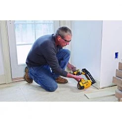 DEWALT 20-Volt MAX Lithium-Ion Cordless XR 16-Gauge Finish Nailer with 20-Volt Maximum 2.0Ah Compact Lithium-Ion Battery -DEWALT Shop dewalt finishing nailers dcn662bw203 fa 1000