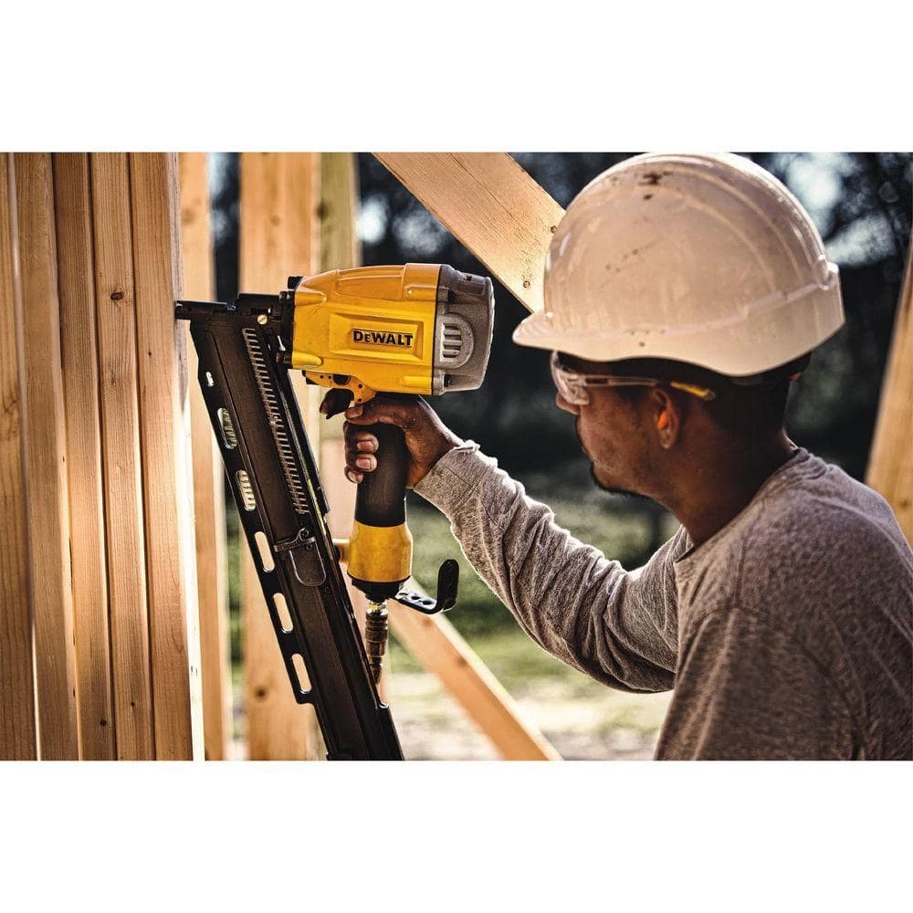 DEWALT Pneumatic 21-Degree Collated Framing Nailer 14 DEWALT Pneumatic 21-Degree Collated Framing Nailer - Image 14