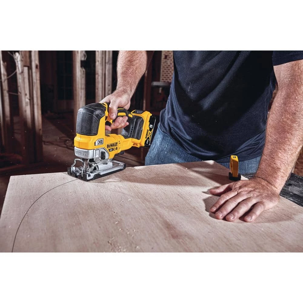 DEWALT 20-Volt MAX XR Cordless Brushless Jigsaw (Tool-Only) 4 DEWALT 20-Volt MAX XR Cordless Brushless Jigsaw (Tool-Only) - Image 4