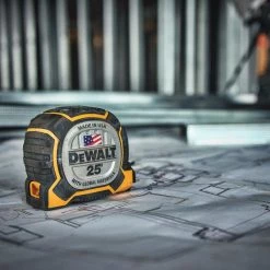 DEWALT 25 ft. x 1-1/4 in. XP Premium Tape Measure -DEWALT Shop dewalt tape measures dwht36225ths a0 1000