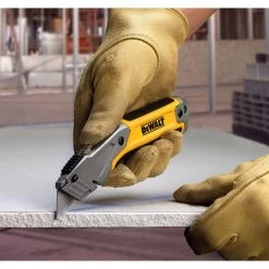 DEWALT Retractable Utility Knife -DEWALT Shop dewalt utility knives dwht10046 1f 1000