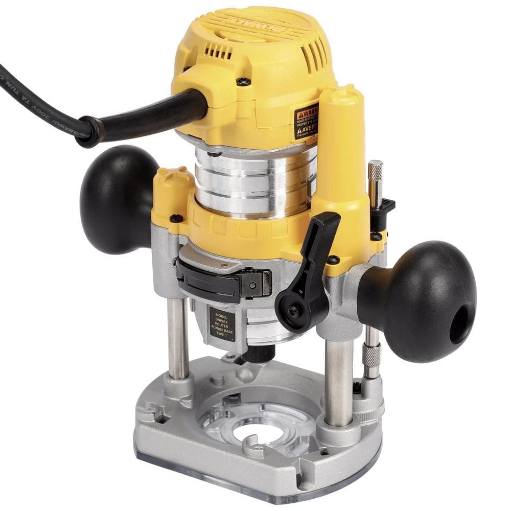 DEWALT 7 Amp Corded 1-1/4 Horsepower Compact Router with Plunge Base and Bag 3 DEWALT 7 Amp Corded 1-1/4 Horsepower Compact Router with Plunge Base and Bag - Image 3